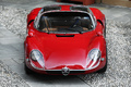 Villa d'Este 2018 - Alfa Romeo 33 Stradale rouge face avant vue de haut