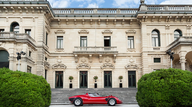 Villa d'Este 2018 - Alfa Romeo 33 Stradale rouge profil 5