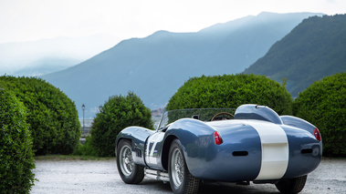 Villa d'Este 2018 - Ferrari 335 Sport anthracite/blanc 3/4 arrière gauche