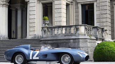 Villa d'Este 2018 - Ferrari 335 Sport anthracite/blanc profil