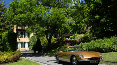 Villa d'Este 2018 - Ferrari 500 Superfast marron 3/4 avant droit