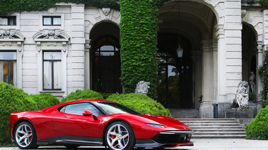 Villa d'Este 2018 - Ferrari SP38 3/4 avant droit