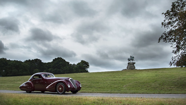 Windsor Castle Concours of Elegance 2016 - Alfa Romeo 6C 2500 Touring Coupe bordeaux 3/4 avant droit