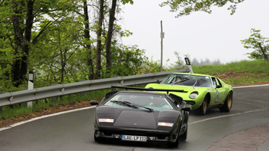 Lamborghini Countach noir face avant