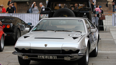 Lamborghini Jarama gris face avant