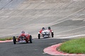 Autodrome Radical Meeting - Morgan Three-Wheeler rouge & blanc face avant