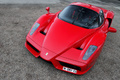 Cars & Coffee Paris - Mars 2012 - Ferrari Enzo rouge 3/4 avant gauche