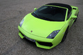 Cars & Coffee Paris - Mars 2012 - Lamborghini Gallardo LP560-4 Spyder vert 3/4 avant gauche