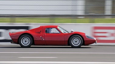 Porsche 904 GTS bordeaux filé