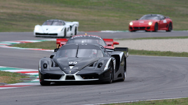 Ferrari Finali Mondiali 2011 - Mugello - FXX noir 3/4 avant gauche