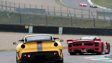 Ferrari Finali Mondiali 2011 - Mugello - 599XX jaune & FXX rouge