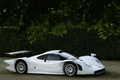 Porsche 996 GT1 blanc 3/4 avant droit