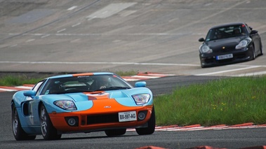 GT Prestige 2012 - Montlhéry - Ford GT Gulf 3/4 avant droit