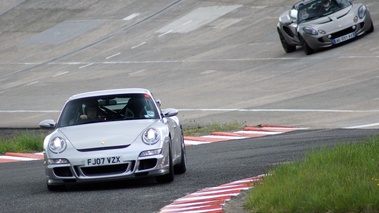 GT Prestige 2012 - Montlhéry - Porsche 997 GT3 gris face avant