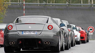 GT Prestige 2012 - Ferrari 599 GTB Fiorano anthracite 3/4 arrière droit 