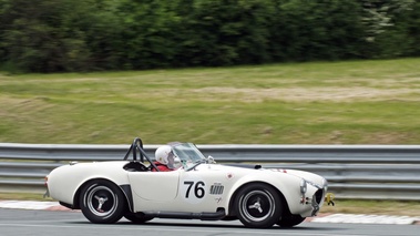 GT Prestige 2013 - Shelby Cobra blanc filé