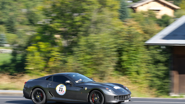 GT Rally 2011 - Ferrari 599 GTB Fiorano anthracite 3/4 avant droit filé