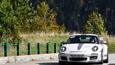 GT Rally 2011 - Porsche 997 GT3 RS 4.0 blanc 3/4 avant gauche