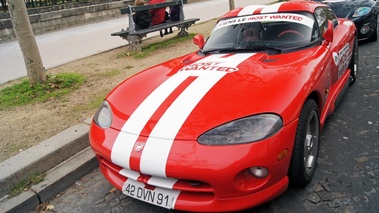 NFS Most Wanted 2012 - Dodge Viper RT-10 rouge 3/4 avant gauche penché