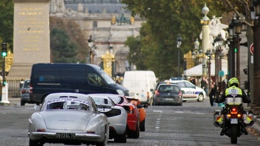 NFS Most Wanted 2012 - Mercedes 300 SL gris face arrière