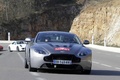 Aston Martin V12 Vantage S gris face avant