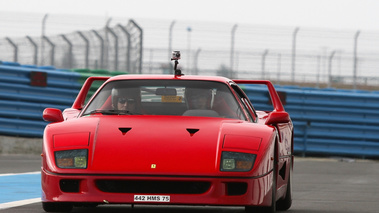 Rallye de Paris GT 2012 - Ferrari F40 rouge face avant