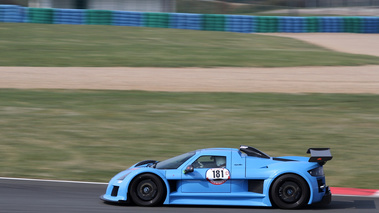 Rallye de Paris GT 2012 - Gumpert Apollo bleu filé