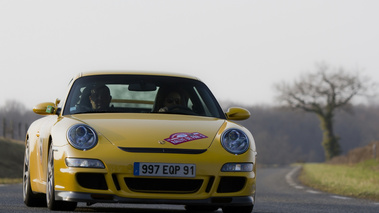 Rallye de Paris GT 2012 - Porsche 997 GT3 jaune 3/4 avant droit