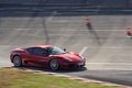 Rendez-Vous Ferrari à Montlhéry 2011 - Ferrari 360 Challenge Stradale bordeaux 3/4 avant droit filé