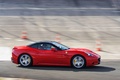 Rendez-Vous Ferrari à Montlhéry 2011 - Ferrari California HELE rouge filé