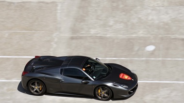 Rendez-Vous Ferrari 2012 - Ferrari 458 Spider anthracite filé