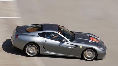 Rendez-Vous Ferrari 2012 - Ferrari 599 GTB Fiorano gris filé