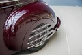 Alfa Romeo 6C 2300 B bordeaux cache-roue