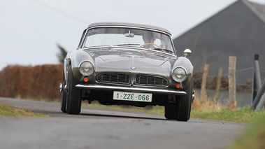 BMW 507 anthracite face avant penché 2