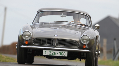 BMW 507 anthracite face avant penché