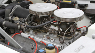BMW 507 blanc moteur