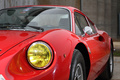 Ferrari 246 GT Dino rouge phare avant