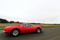 Ferrari 246 GT Dino rouge profil travelling