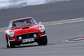 Ferrari 250 GT SWB rouge face avant penché