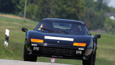 Ferrari 512 BBi noir face avant penché 2