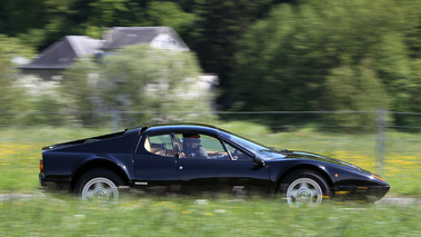 Ferrari 512 BBi noir filé 3