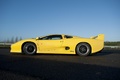 Jaguar XJ220 TWR jaune profil