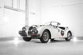 Jaguar XK120 blanc 3/4 avant gauche 2