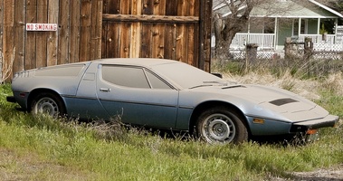 Maserati Bora, bleu, profil droit, Italian Barn Find