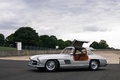 Mercedes 300 SL gris 3/4 avant gauche porte ouverte 3