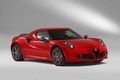 Alfa Romeo 4C rouge 3/4 avant droit 2