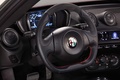 Alfa Romeo 4C rouge tableau de bord