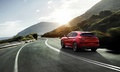 Alfa Romeo Stelvio QV rouge 3/4 arrière gauche travelling