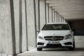 Mercedes A45 AMG blanc face avant