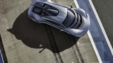 Mercedes AMG Project One gris vue du dessus